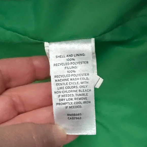 Green Woman’s  Nordstrom Puffer Jacket, Medium, Excellent Condition - Picture 6 of 7
